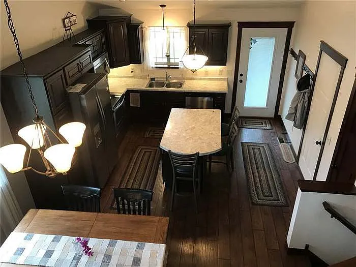 646 Blue Karner Dr — Photo 2