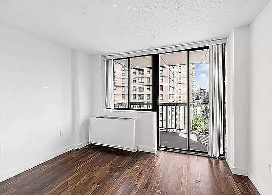 1st image of 184 Lexington Ave APT 17D