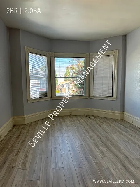 2 bed, 1100 sqft, $2,695 — Photo 3