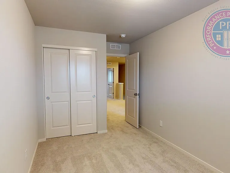 862 Sifuentez Ct — Photo 23