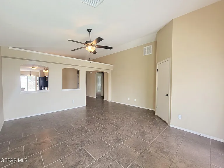 12785 Tre Maximiliano Ave — Photo 2