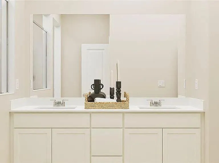 5621 Fiona Ln — Photo 8