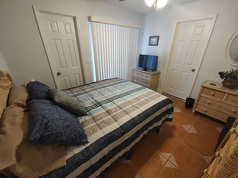 5230 S View Point — Photo 15