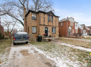 9911 Beaconsfield St, Detroit, MI 48224