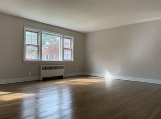 629 N Broad St #B14, Elizabeth, NJ 07208