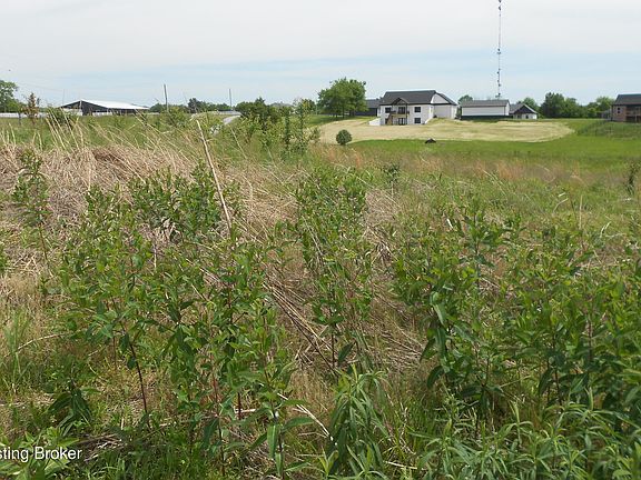 5th image of 4939 Bloomfield Rd