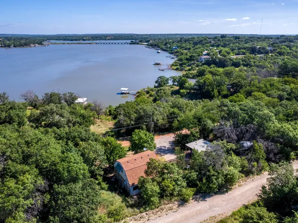 7073 Tipperary Rd, Brownwood, TX 76801