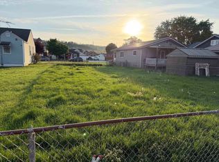 2626 S 8th St, Ironton, OH 45638