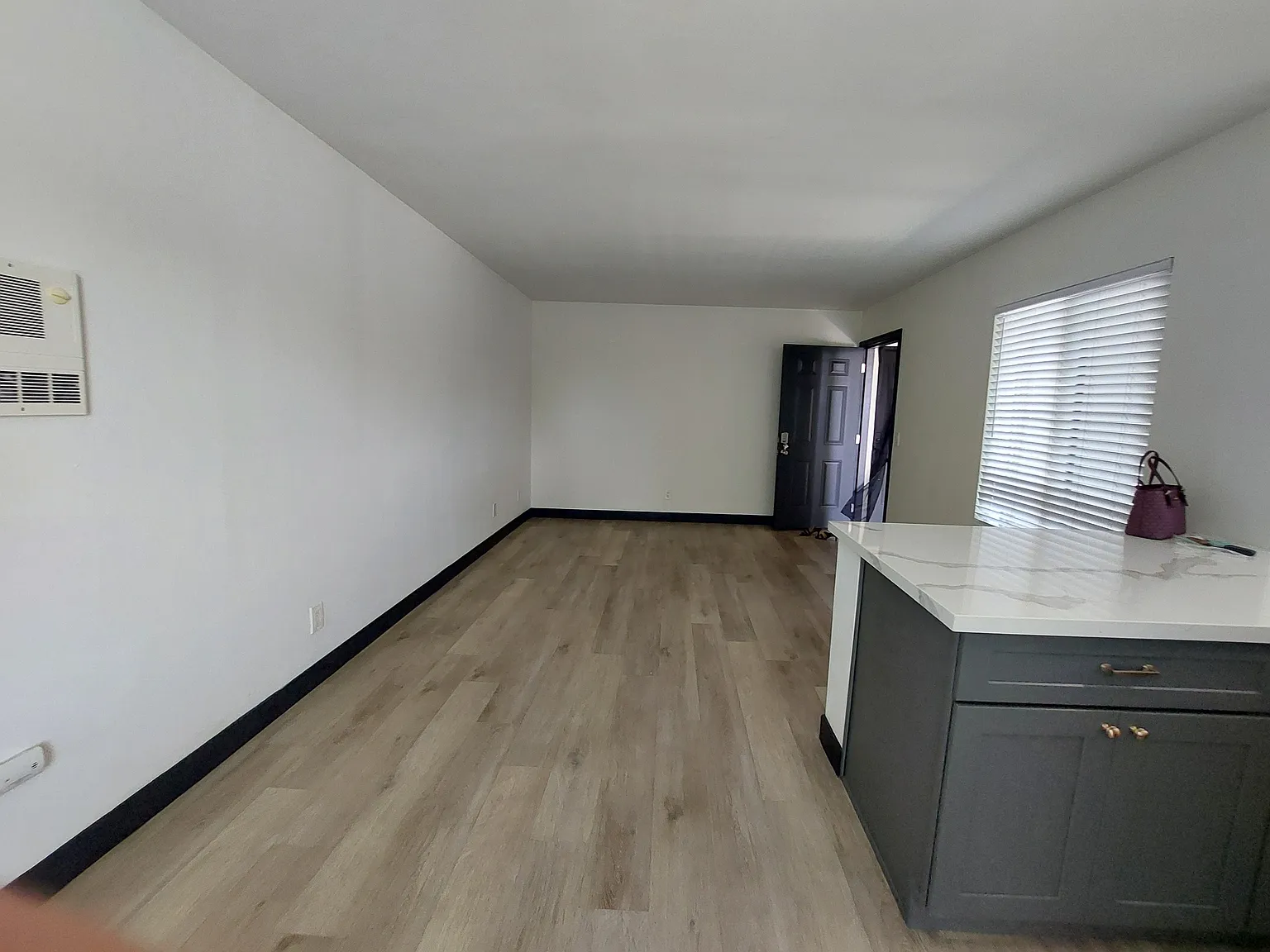 1 bed, 570 sqft, $1,700 — Photo 2