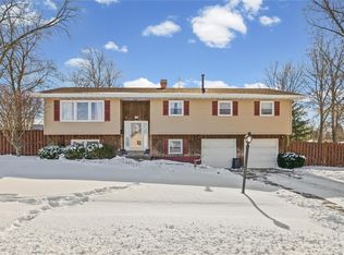 1929 W Ravina Park Rd, Decatur, IL 62526