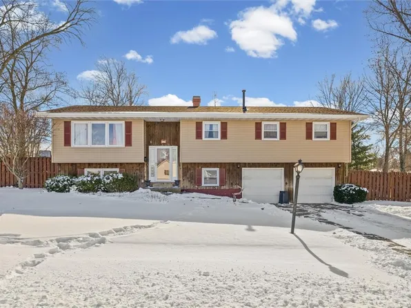 1929 W Ravina Park Rd, Decatur, IL 62526