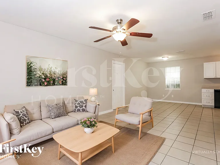 115 Brook Hollow Dr — Photo 6