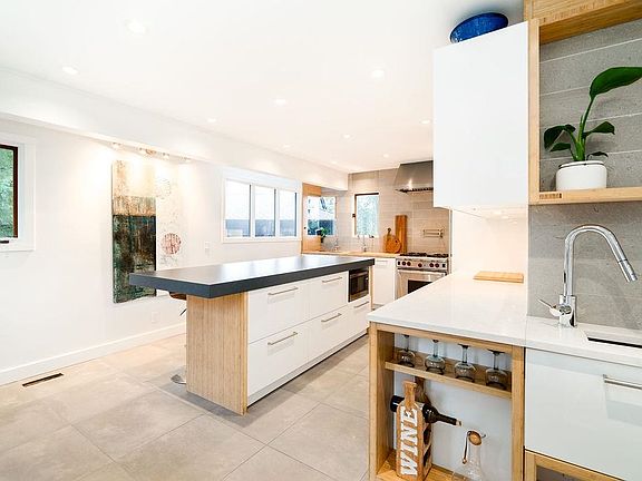 5th image of 12680 Ansell St