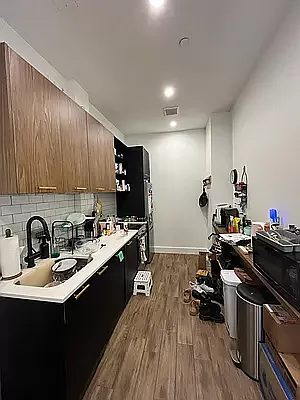 Rented by Friedman Mayer, LREB | media 3