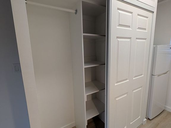 5th image of 1631 W Lomita Blvd #7