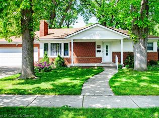 21535 Outer Dr, Dearborn, MI 48124