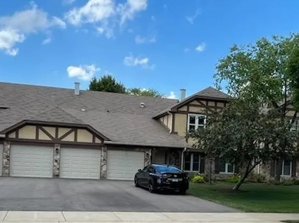 1220 Streamwood Ln #362, Vernon Hills, IL 60061