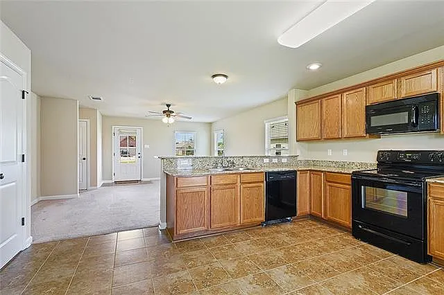 Building Photo - 28477 Mila Ct