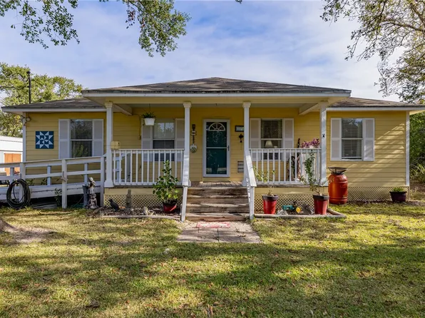 1566 Yaupon Rd, Bellville, TX 77418