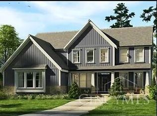 5533 Cox Smith Rd, Mason, OH 45040