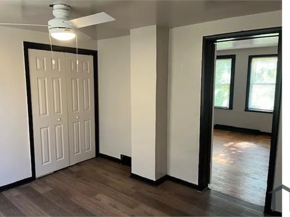 6155 Miller Ave Floor 1, Gary, IN 46403