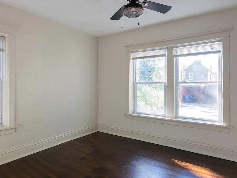 Bright bedrooms with lots of windows