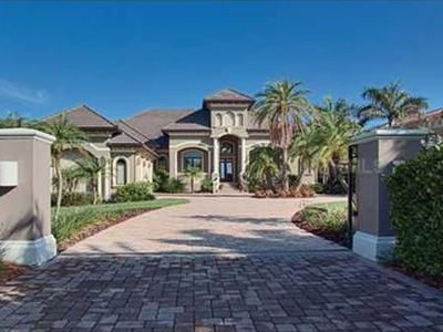 6518 Surfside Blvd, Apollo Beach, FL, 33572