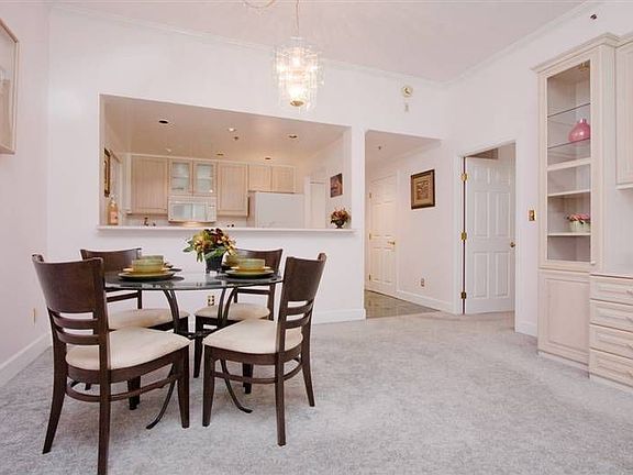 4th image of 220 Lombard St APT 214