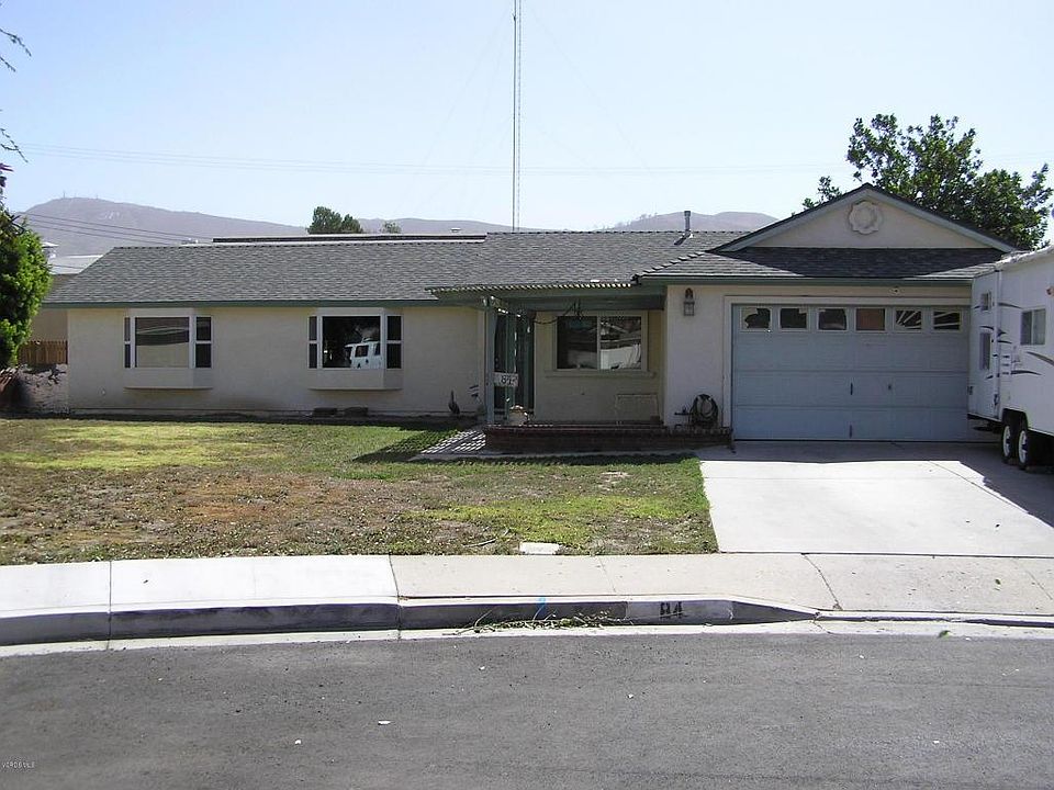 1st image of 84 Pamela Ct