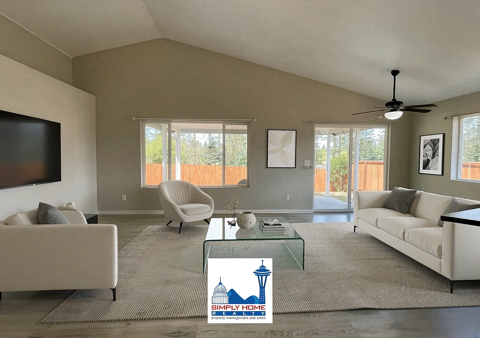Welcome home to this charming 3 bedroom, 2 bathroom home in the heart of Yelm! — Photo 2
