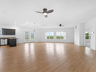 319 Cliff House Rd #B — Photo 8