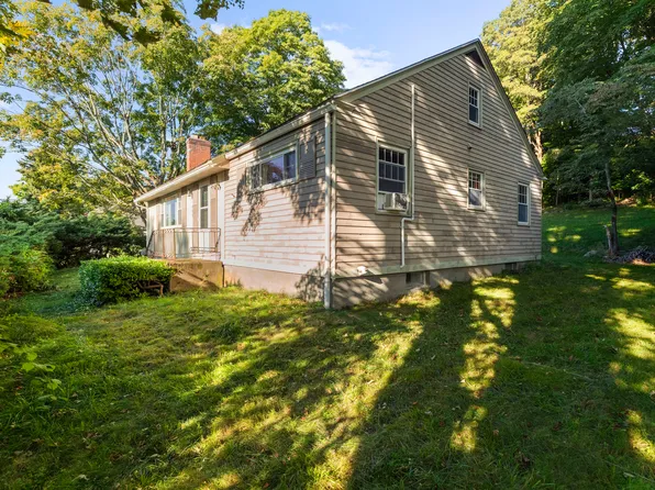 480 Laurel Hill Road, Norwich, CT 06360