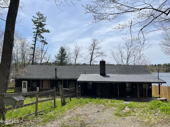 100 Holser Road, Averill Park, NY 12018