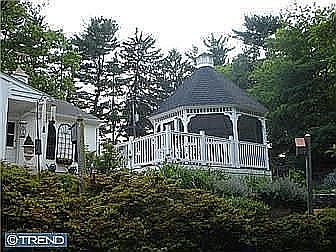 2nd image of 1835 N Providence Rd