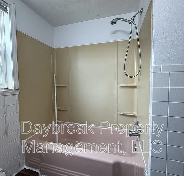 2913 8th St N #3 — Photo 9