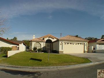 1st image of 52580 Avenida Carranza