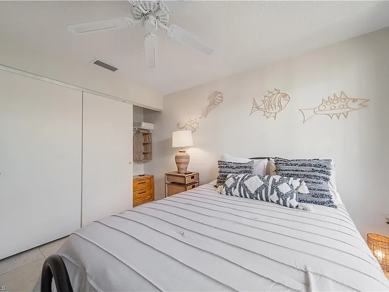 878 Meadowland Dr #G — Photo 14