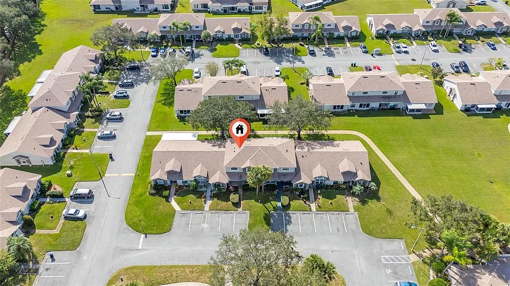 3 bed, 2.0 bath, 1378 sqft, $1,950 — Photo 3