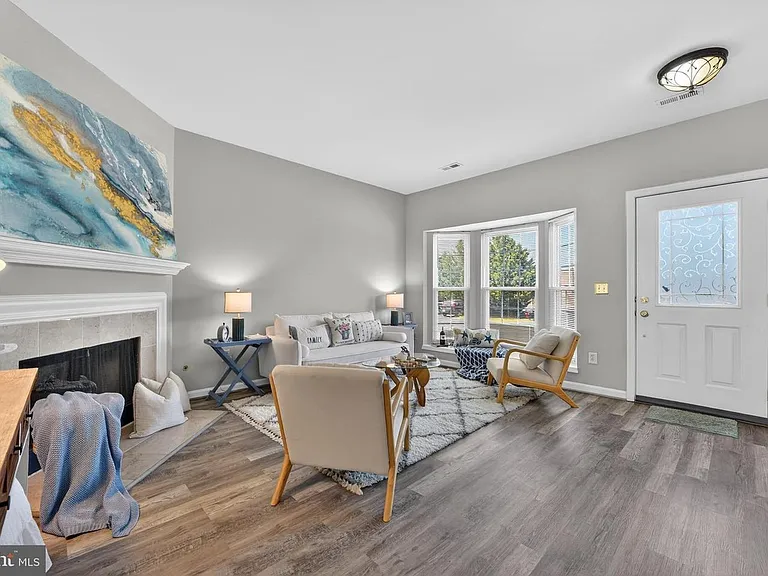 13609 Kristin Pl — Photo 2