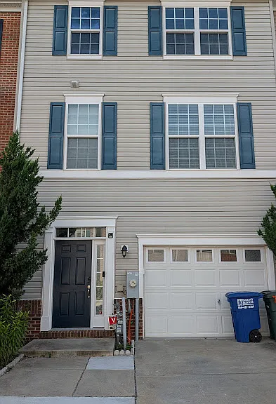 7821 Taggart Ct — Photo 3