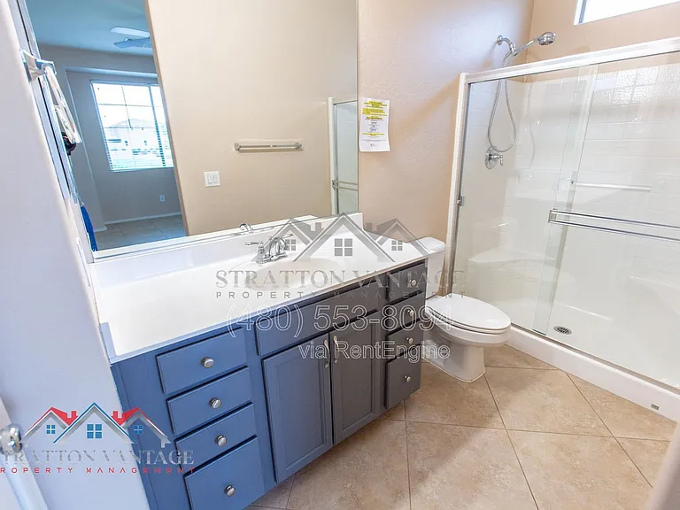 2728 E Megan St — Photo 15