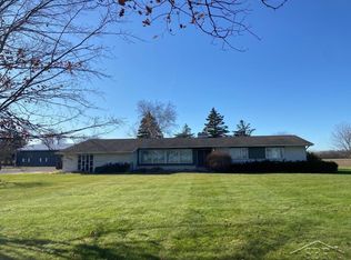 6325 Hospital Rd, Freeland, MI 48623