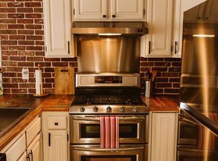 3331 Orion Cir, Anchorage, AK 99517