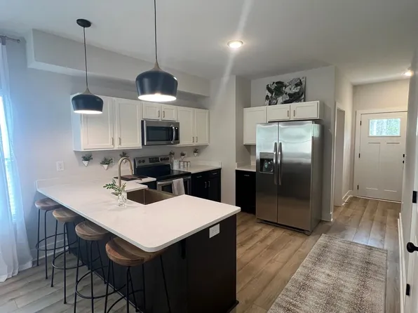 Love Living at Ligon Place!