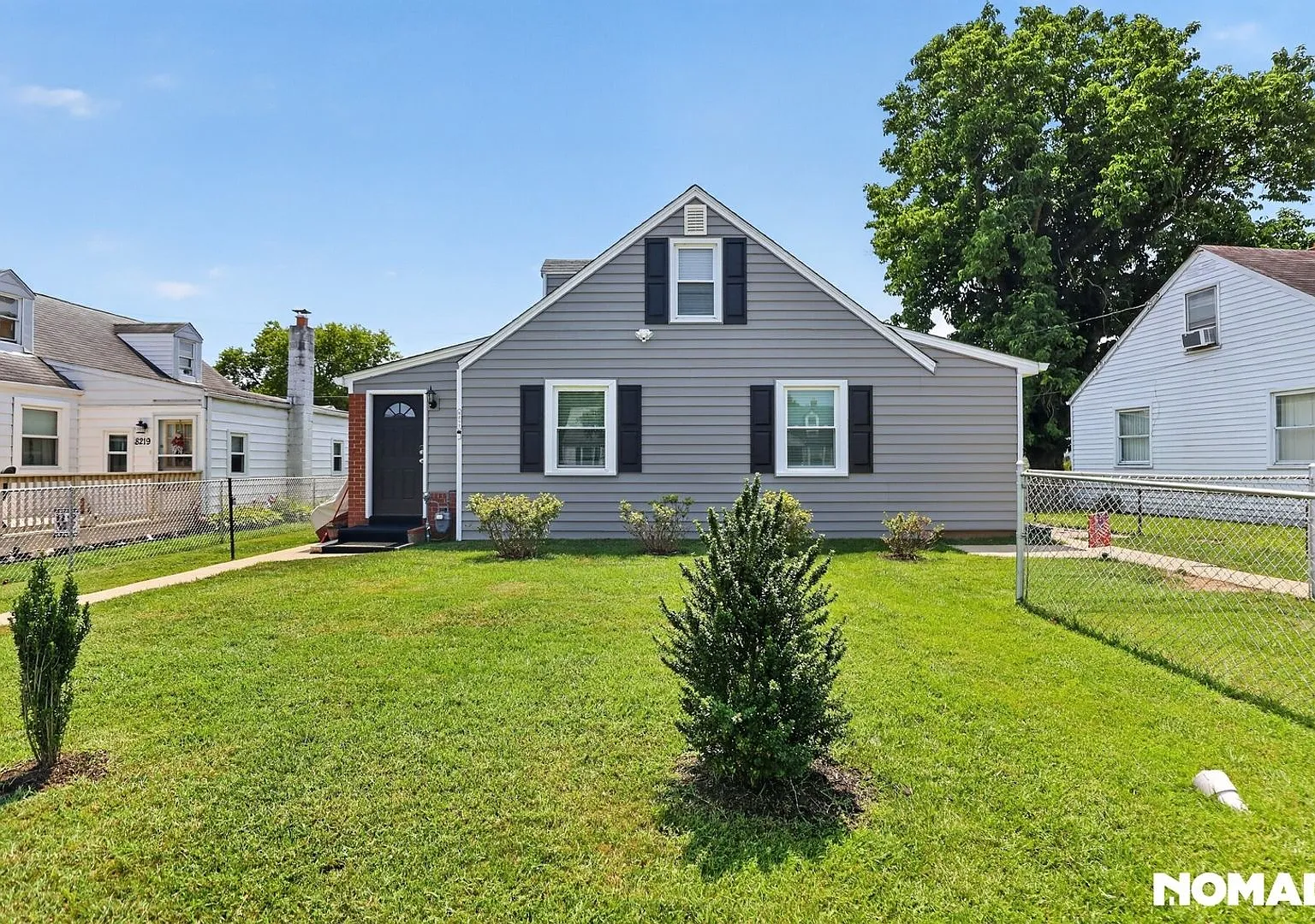 Spacious 4BR House in Dundalk — Photo 1