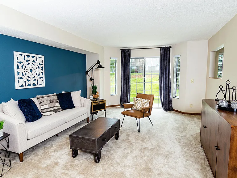 Mequon Trail Townhomes — Photo 8