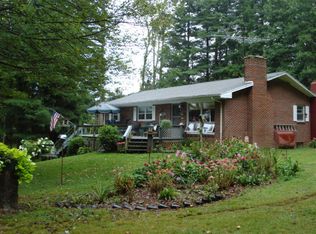 57 Rosebay Ln, Newland, NC 28657
