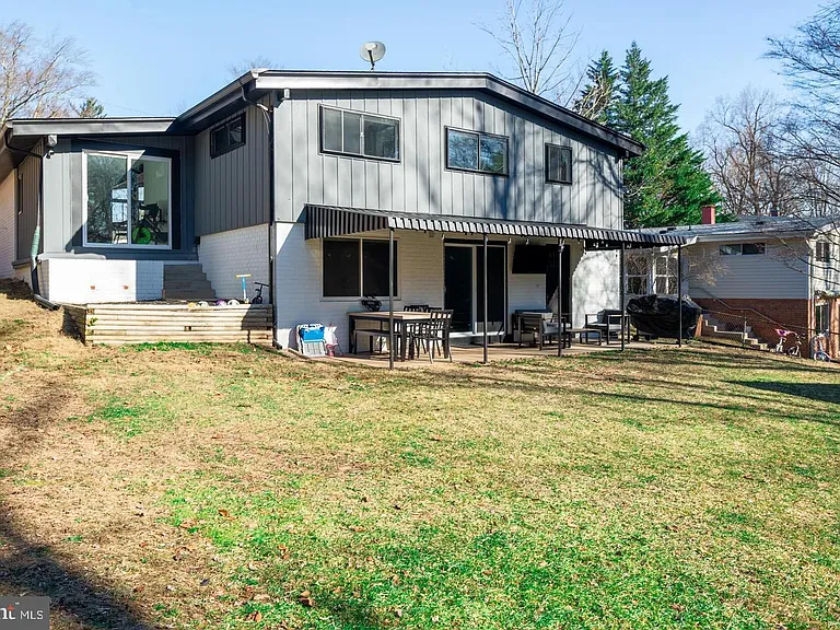 608 Winona Ct — Photo 50
