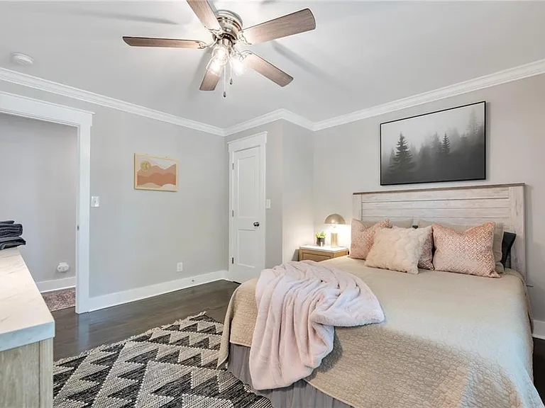 345 Pine Grove Rd — Photo 26