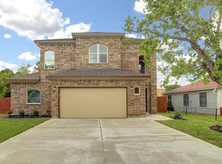 4410 McKinley St, Houston, TX 77051
